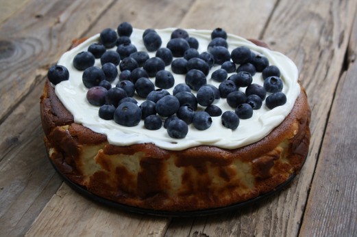 Baked Blueberry and Vanilla Cheesecake 2